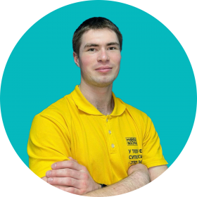 Эрик - КИБЕРшкола программирования для детей, компьютерные курсы для школьников, начинающих и подростков - KIBERone г. Метрогородок